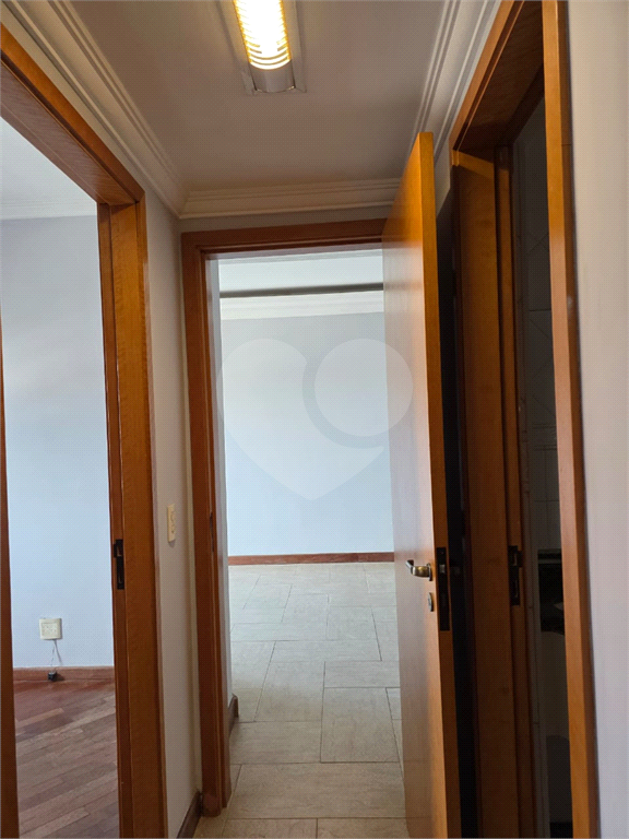 APARTAMENTO em CASA VERDE