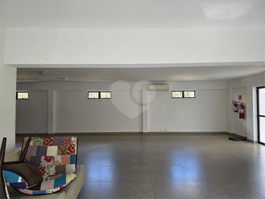 APARTAMENTO em CASA VERDE