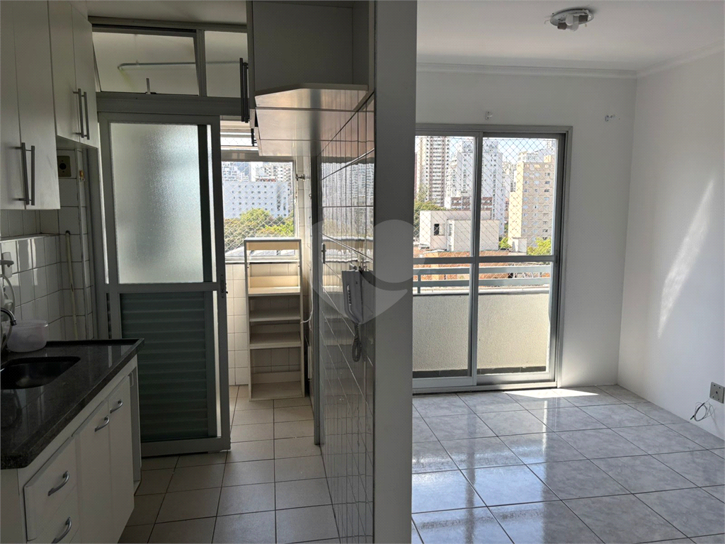 APARTAMENTO 2 QUARTOS PARA ALUGAR EM PINHEIROS ALUGUEL