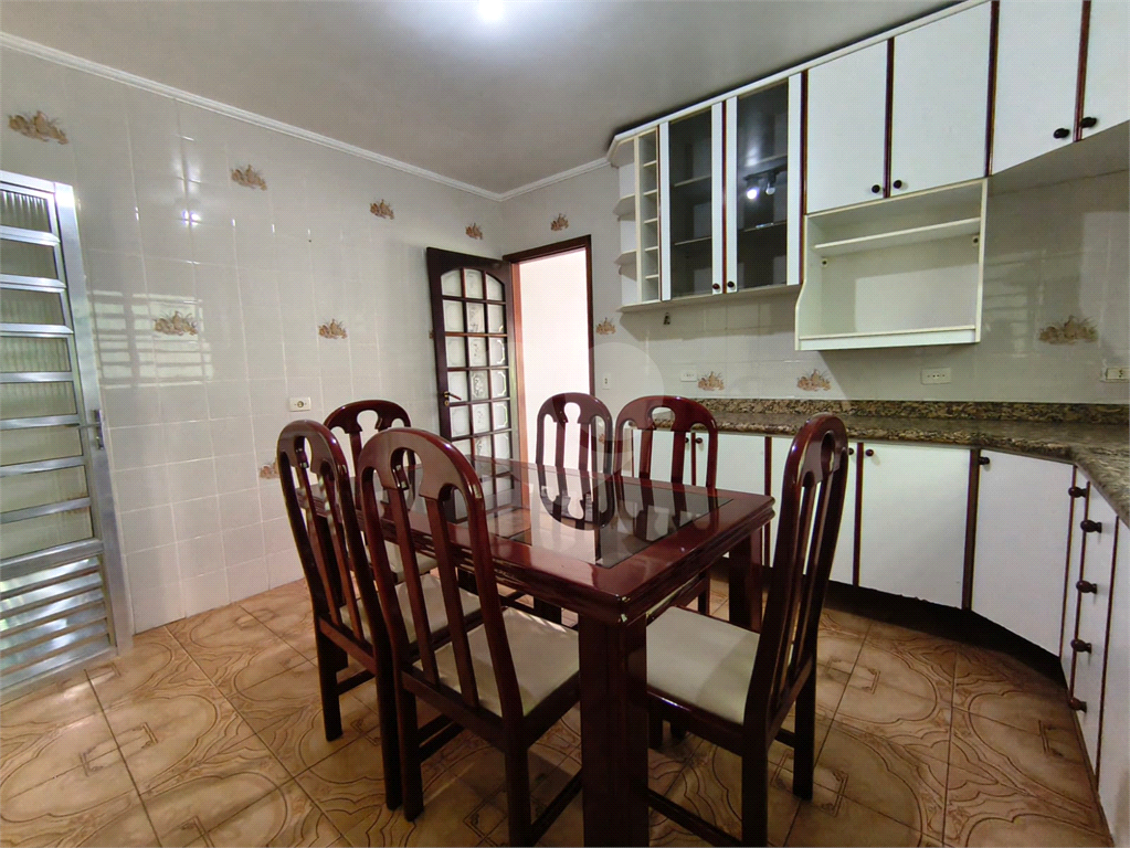 Sobrado, 3 quartos, 200 m² - Foto 32