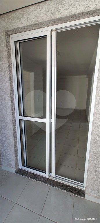 Apartamento para alugar com 2 quartos, 69m² - Foto 27
