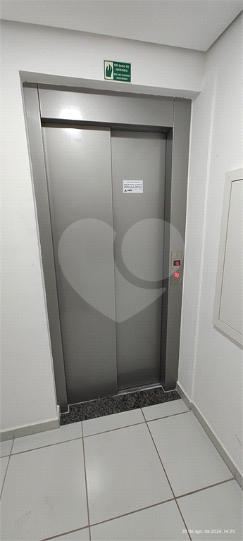 Apartamento para alugar com 2 quartos, 69m² - Foto 58