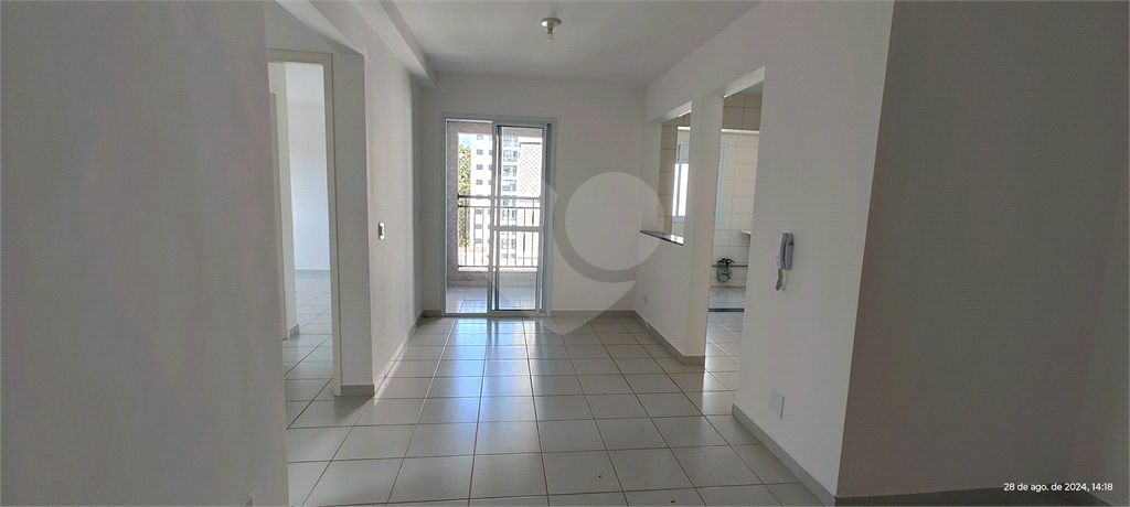 Apartamento para alugar com 2 quartos, 69m² - Foto 4