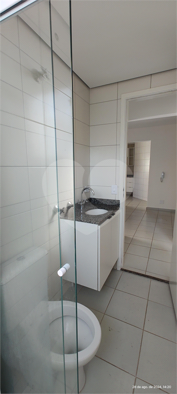Apartamento para alugar com 2 quartos, 69m² - Foto 32