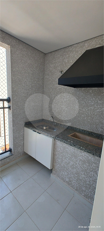 Apartamento para alugar com 2 quartos, 69m² - Foto 24