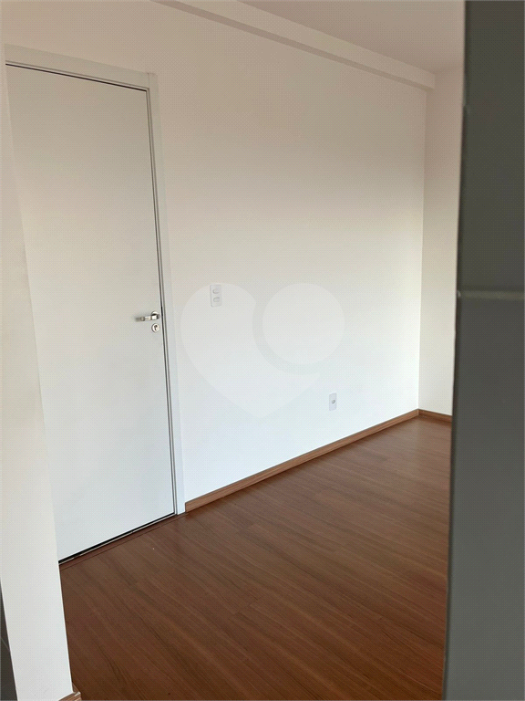 Apartamento Novo no Imirim – 2 Dormitórios, Varanda e 1 Vaga