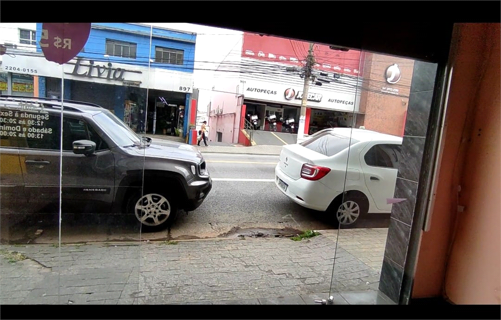 Loja comercial a venda na Avenida Água Fria