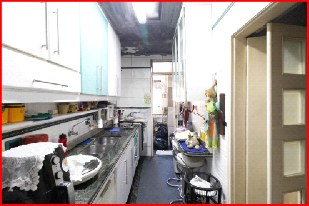 Apartamento à venda em PINHEIROS com  85 m²