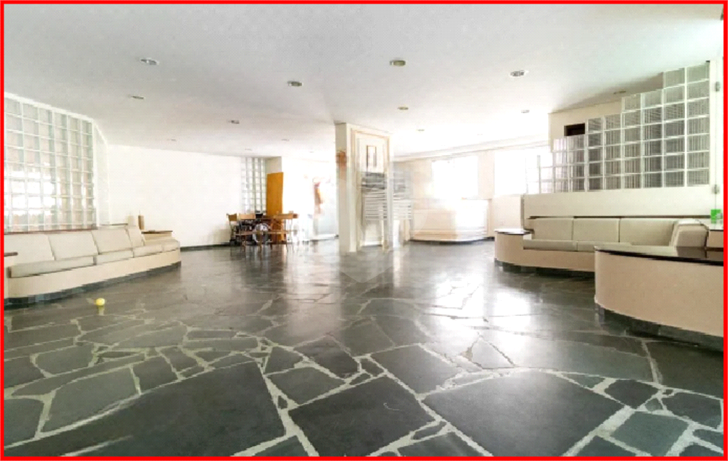 Apartamento à venda em PINHEIROS com  85 m²