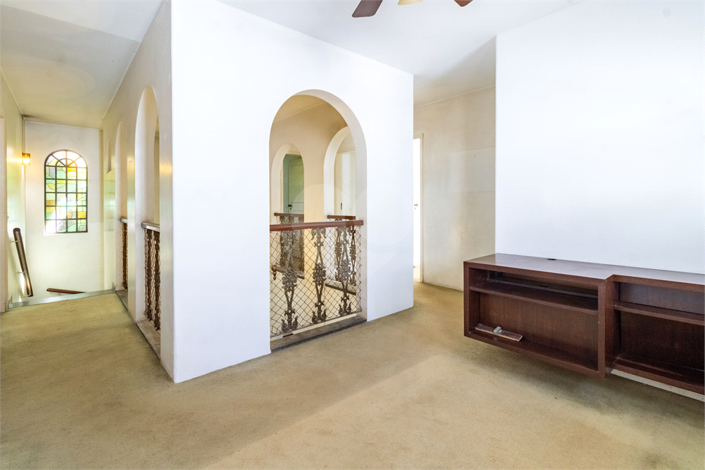 Casa com dois lotes no Alto de Pinheiros
