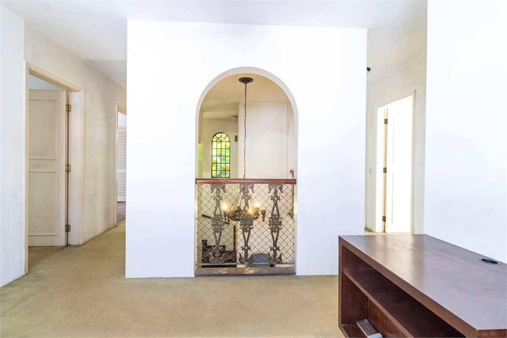 Casa com dois lotes no Alto de Pinheiros