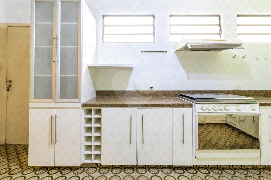 Casa com dois lotes no Alto de Pinheiros