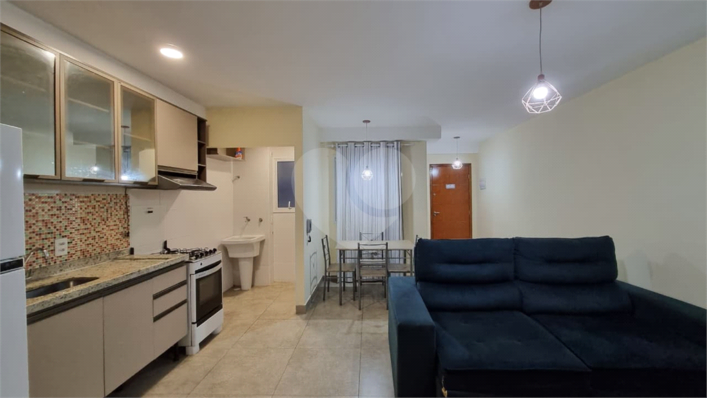 Apartamento Mobiliado à Venda | 52 m² | 2 dormitórios | 1 vaga na Vila Maria Alta!