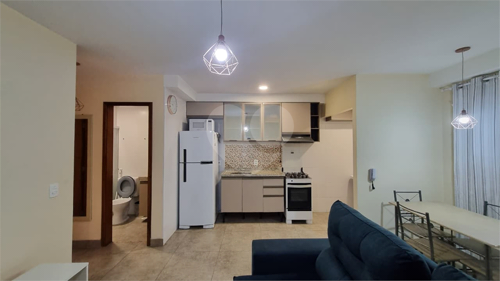 Apartamento Mobiliado à Venda | 52 m² | 2 dormitórios | 1 vaga na Vila Maria Alta!