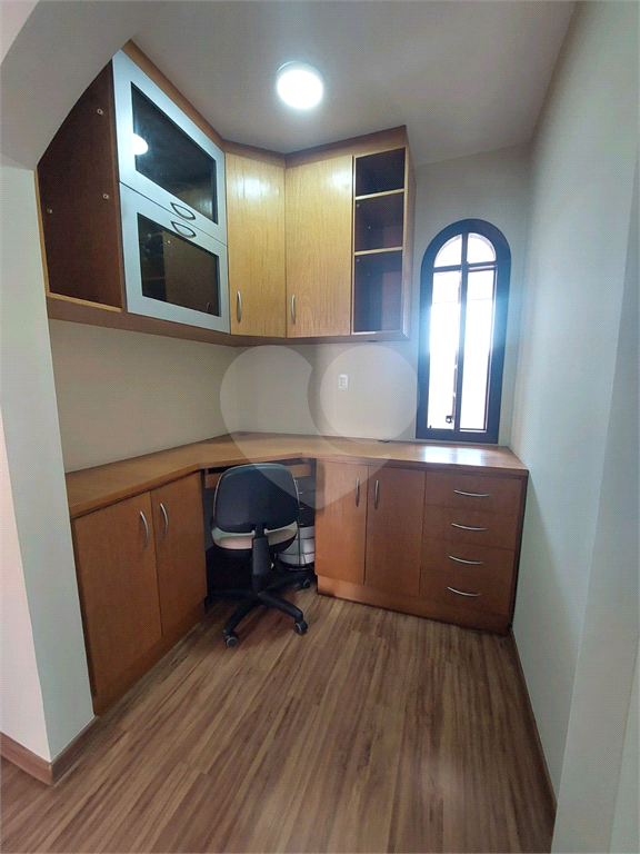 Apartamento à venda com 2 dormitórios e 1 vaga de garagem – Vila Romana