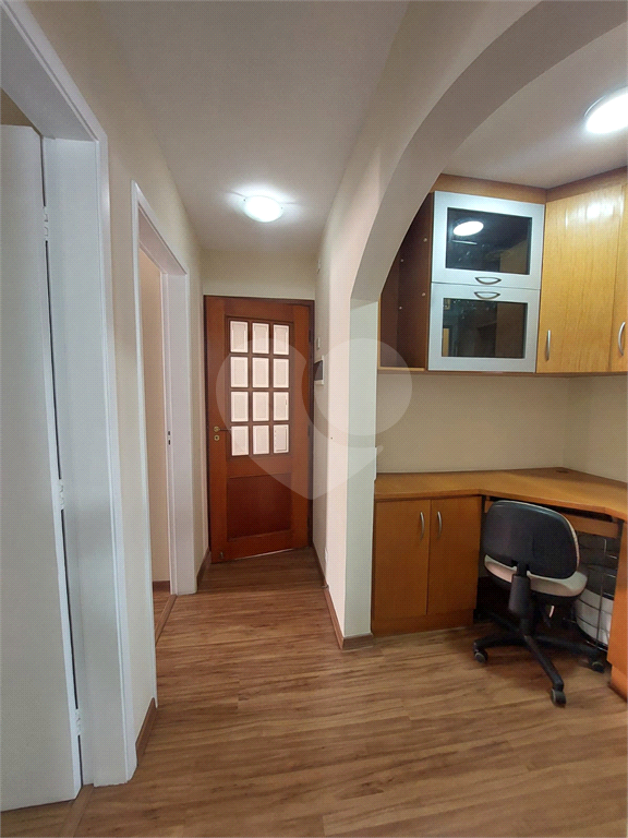 Apartamento à venda com 2 dormitórios e 1 vaga de garagem – Vila Romana