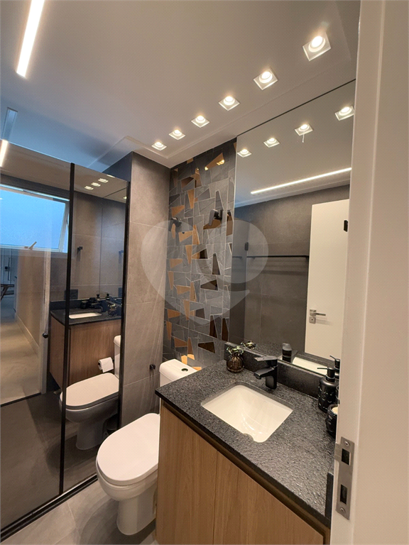 Apartamento mobiliado e reformado em Moema