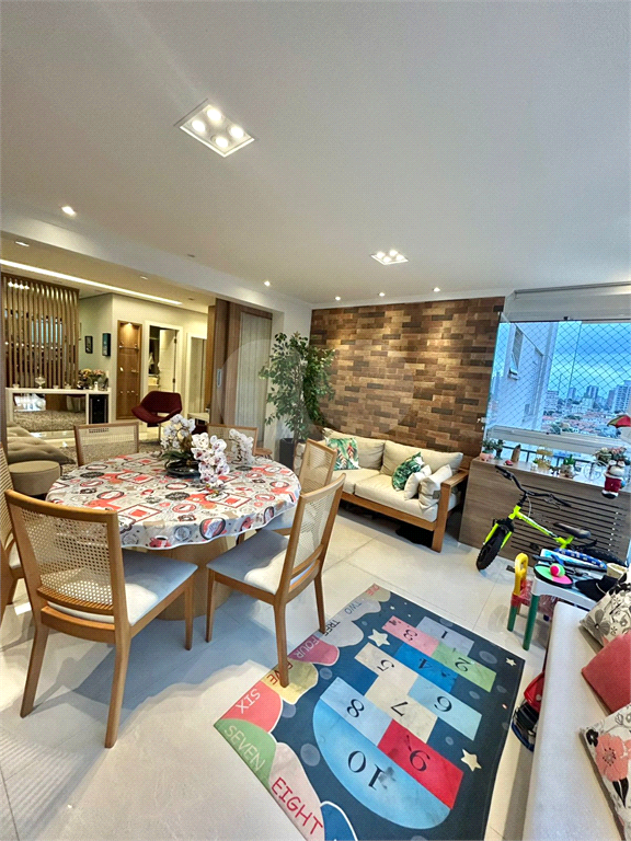 Apartamento varanda gourmet, 100 metros, 3 dormitórios 1 suíte e 2 vagas 