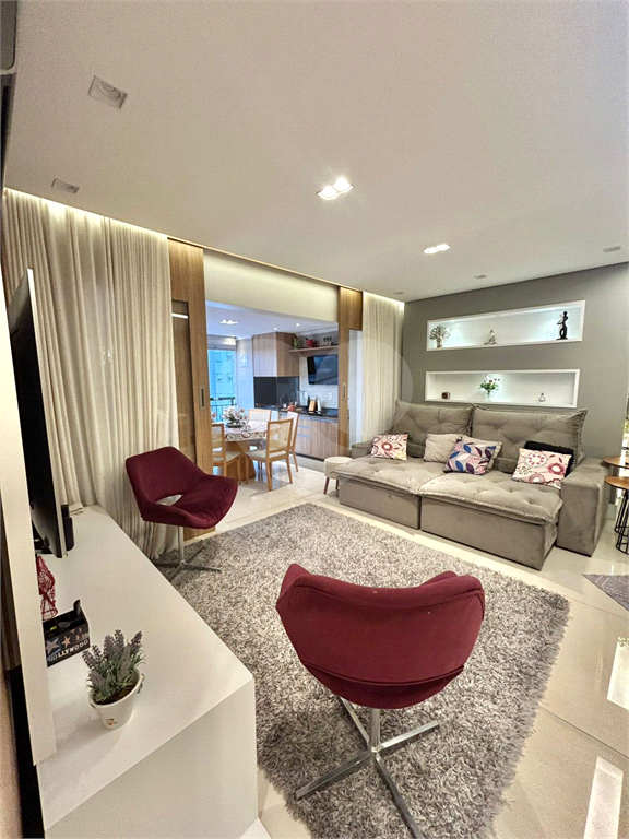 Apartamento varanda gourmet, 100 metros, 3 dormitórios 1 suíte e 2 vagas 