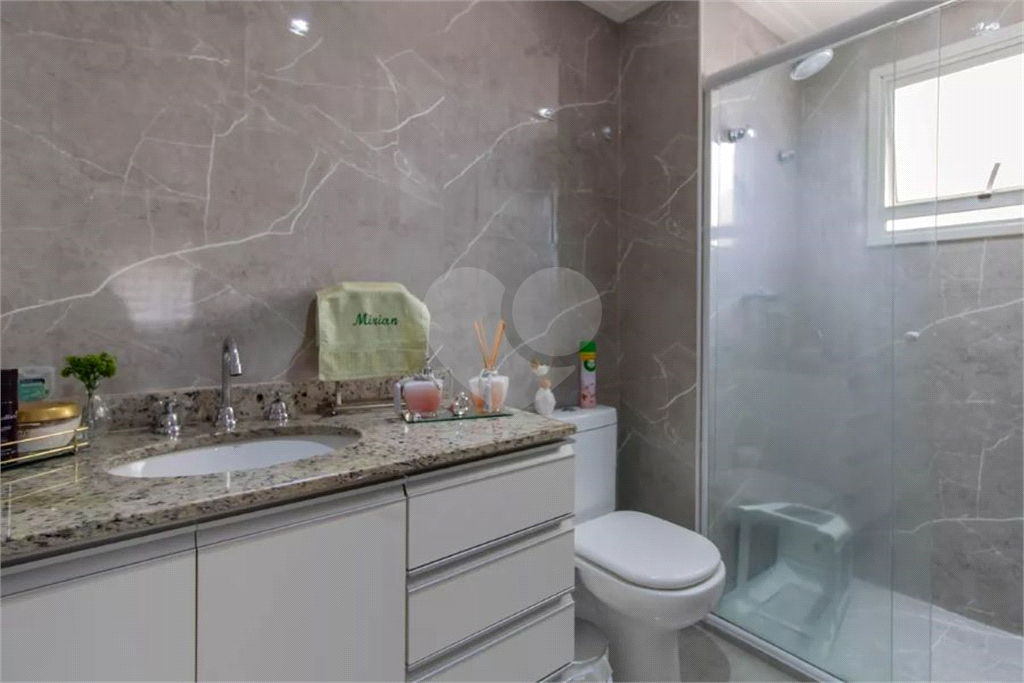 Apartamento à Venda | 137 m² | 4 dormitórios (1 suíte) | 2 vagas na Vila Rosália!