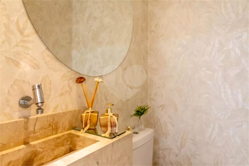 Apartamento à Venda | 137 m² | 4 dormitórios (1 suíte) | 2 vagas na Vila Rosália!