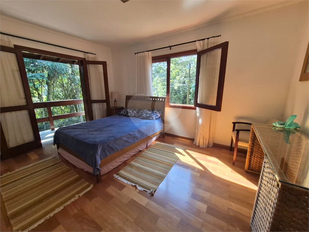 Casa de Condomínio à venda com 3 quartos, 262m² - Foto 10