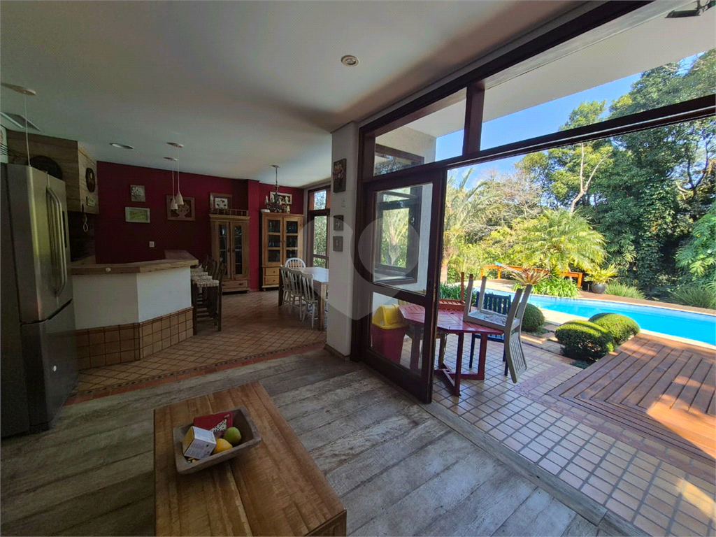 Casa de Condomínio à venda com 3 quartos, 262m² - Foto 19