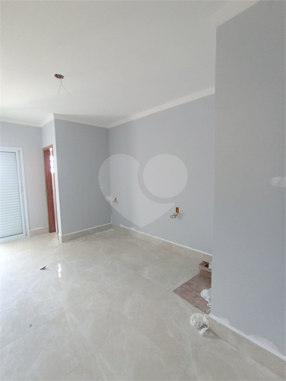 sobrado novo 2 quartos sendo 2 suites no tremembe