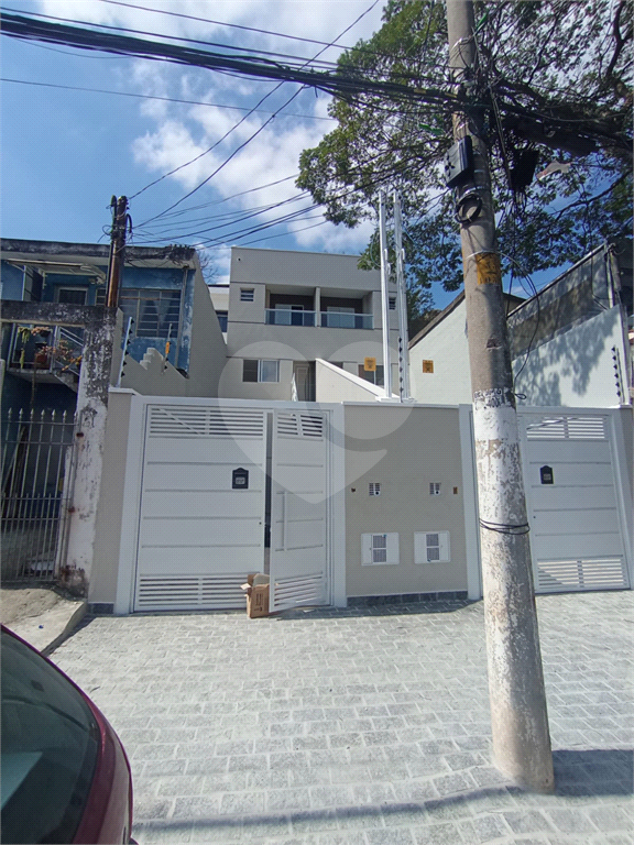 sobrado novo 2 quartos sendo 2 suites no tremembe