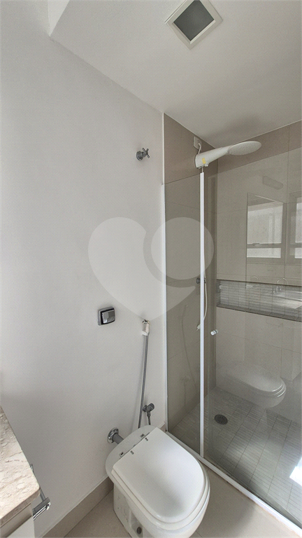 Apartamento em Moema Pássaros - reformado - com 2 quartos sendo 1 suíte - 1 vaga