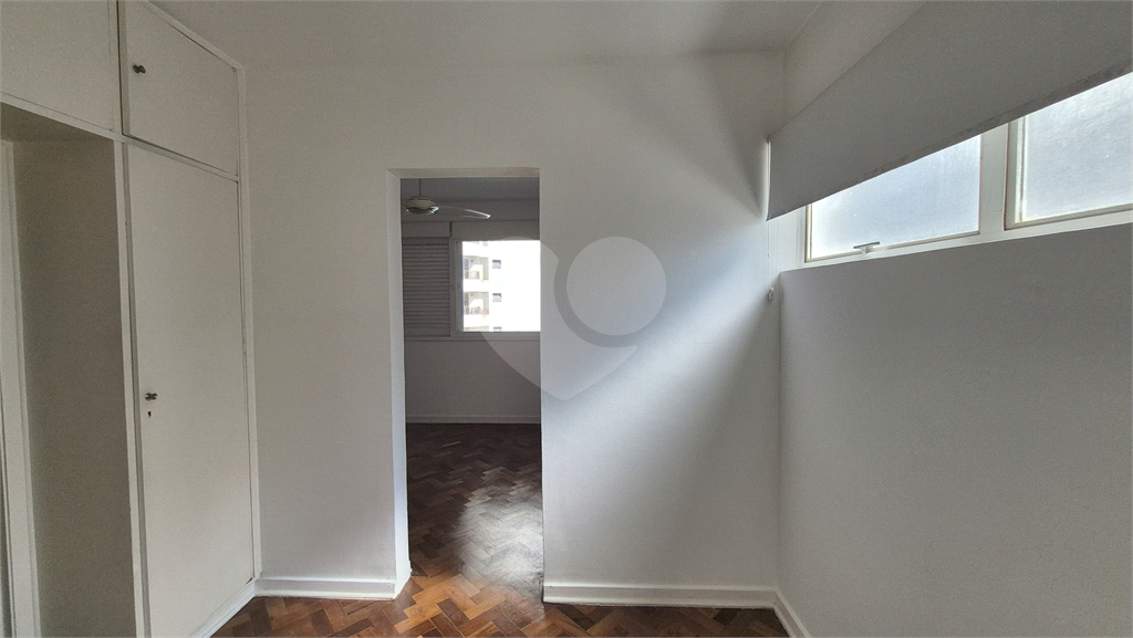 Apartamento em Moema Pássaros - reformado - com 2 quartos sendo 1 suíte - 1 vaga