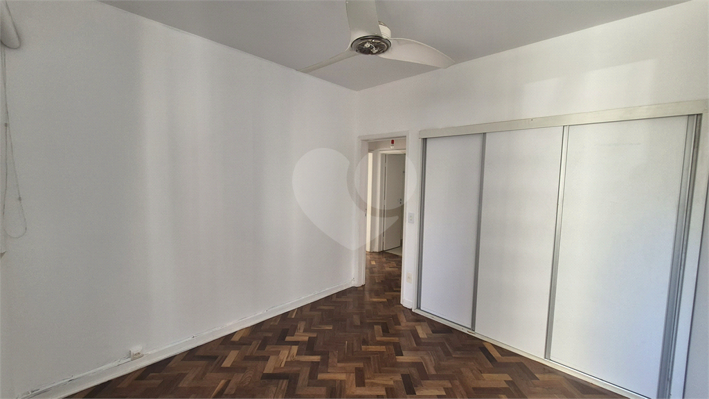 Apartamento em Moema Pássaros - reformado - com 2 quartos sendo 1 suíte - 1 vaga