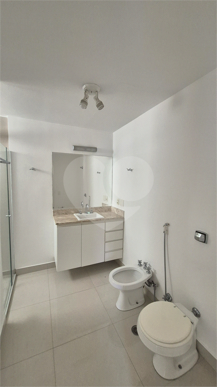 Apartamento em Moema Pássaros - reformado - com 2 quartos sendo 1 suíte - 1 vaga
