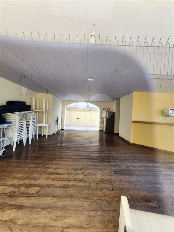 Cobertura Exclusiva à Venda – 146m² totalmente reformada!