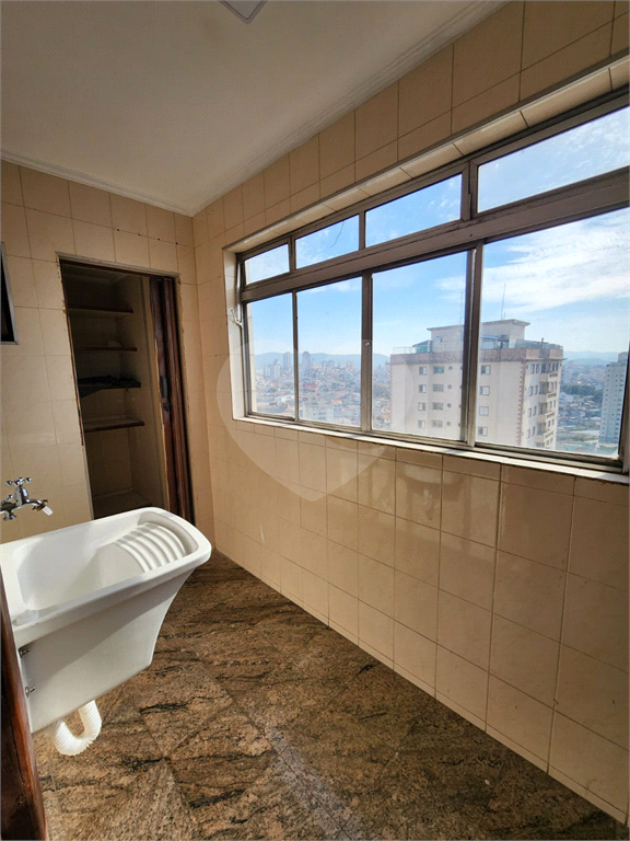 Cobertura Exclusiva à Venda – 146m² totalmente reformada!