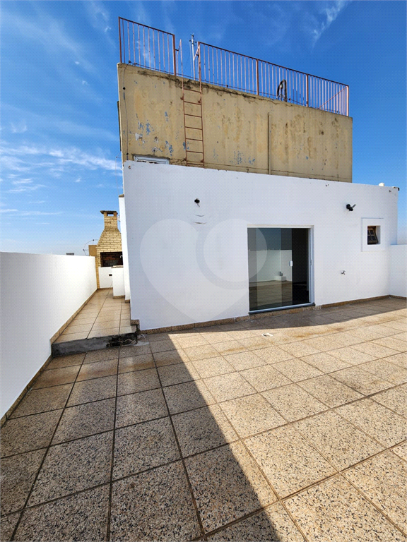 Cobertura Exclusiva à Venda – 146m² totalmente reformada!