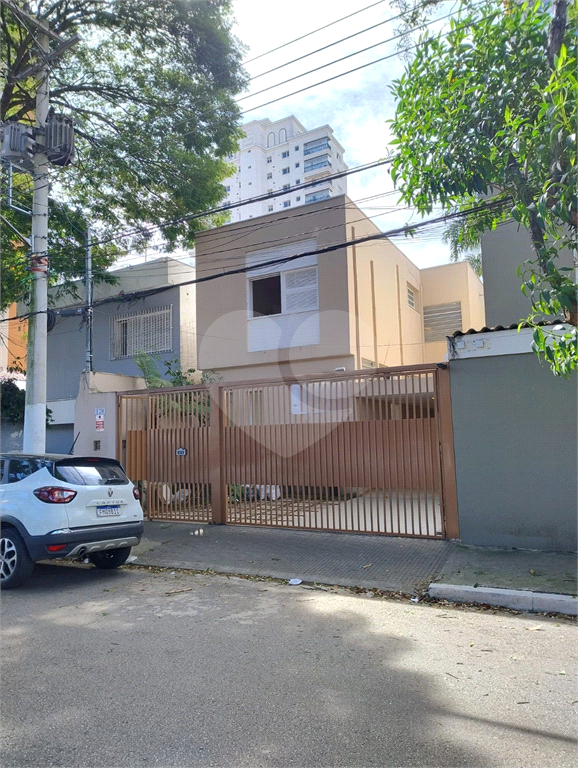 Casa locação Comercial Campo Belo 200m² ao lado do metro Campo Belo