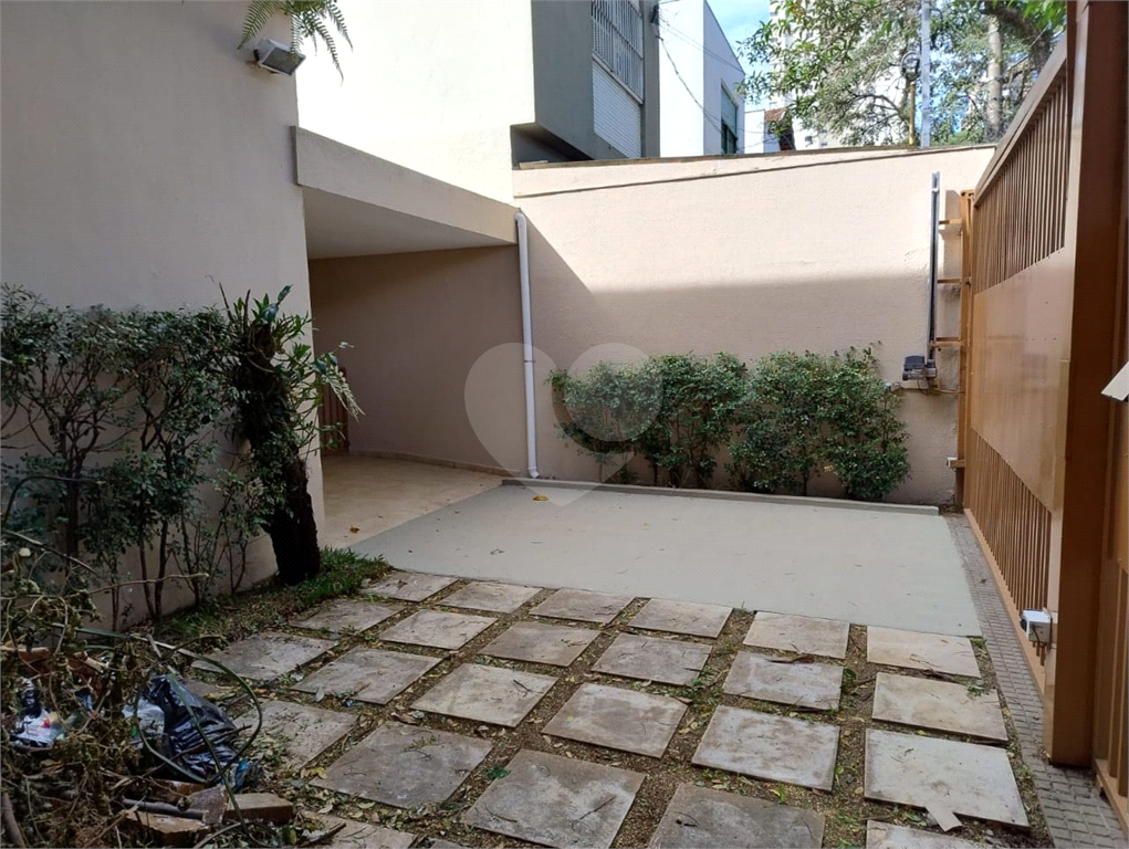 Casa locação Comercial Campo Belo 200m² ao lado do metro Campo Belo