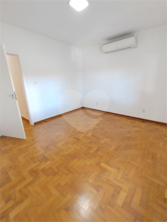 Casa locação Comercial Campo Belo 200m² ao lado do metro Campo Belo