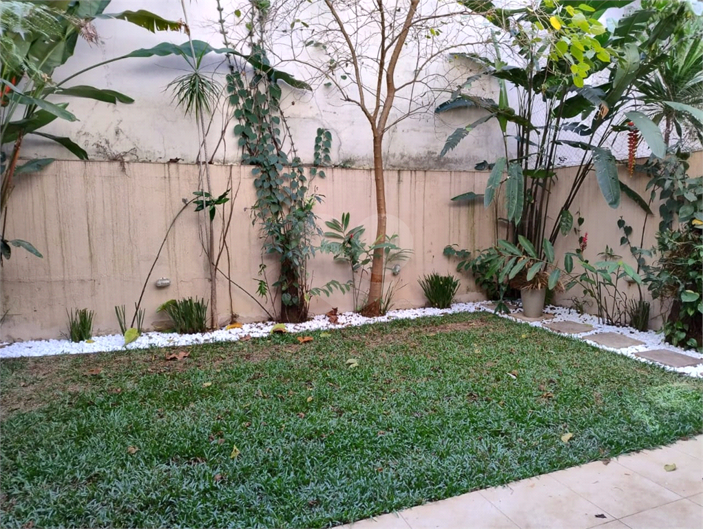 Casa locação Comercial Campo Belo 200m² ao lado do metro Campo Belo