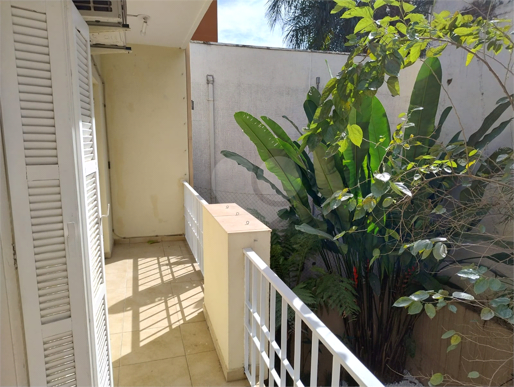 Casa locação Comercial Campo Belo 200m² ao lado do metro Campo Belo