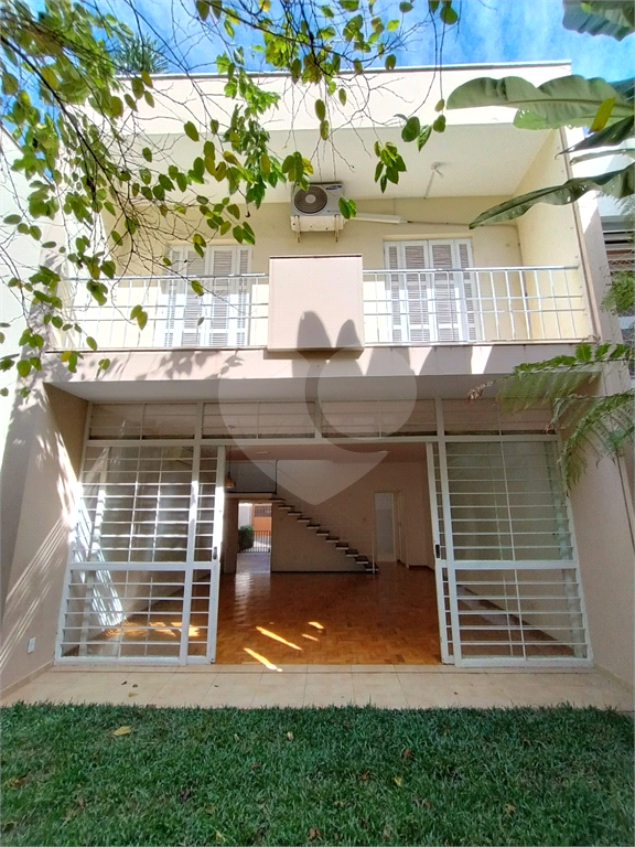 Casa locação Comercial Campo Belo 200m² ao lado do metro Campo Belo