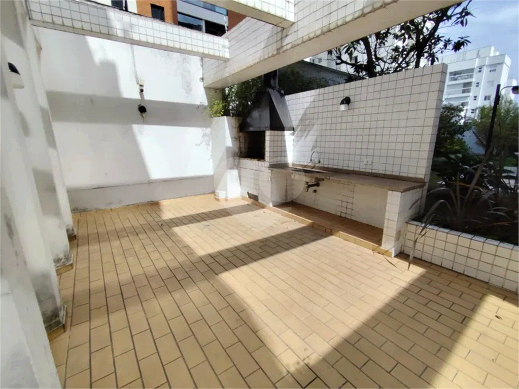 APARTAMENTO em POMPÉIA