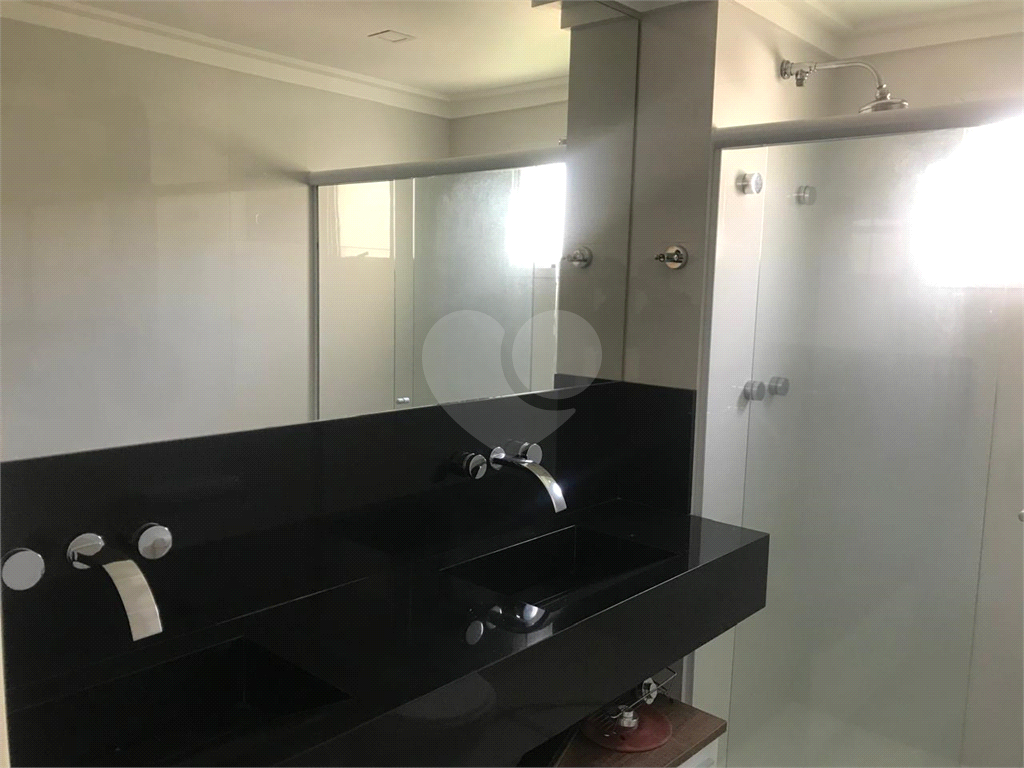 APARTAMENTO em VILA OLÍMPIA