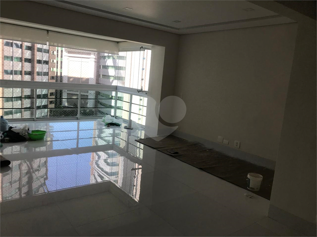 APARTAMENTO em VILA OLÍMPIA