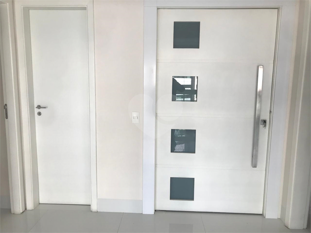 APARTAMENTO em VILA OLÍMPIA