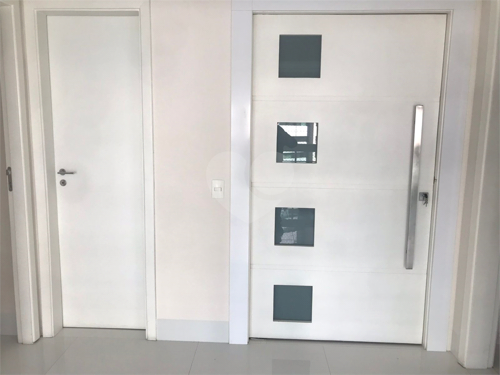 APARTAMENTO em VILA OLÍMPIA
