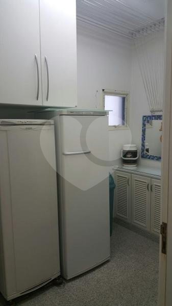 APARTAMENTO em VILA ALZIRA