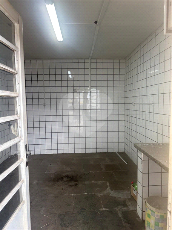 Galpão com Escritório – Próx. Expo Center Norte / Marginal Tietê / Vl Guilherme – Carandiru – São Paulo/SP - Área total: 750 m² - Área útil: 662 m²