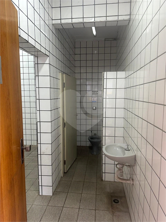 Galpão com Escritório – Próx. Expo Center Norte / Marginal Tietê / Vl Guilherme – Carandiru – São Paulo/SP - Área total: 750 m² - Área útil: 662 m²